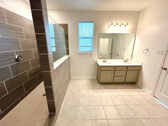 Building Photo - *COMING SOON* Spacious 3BD/2BA Near Briggs Ranch Golf Club with Office & 2-Car Garage!
