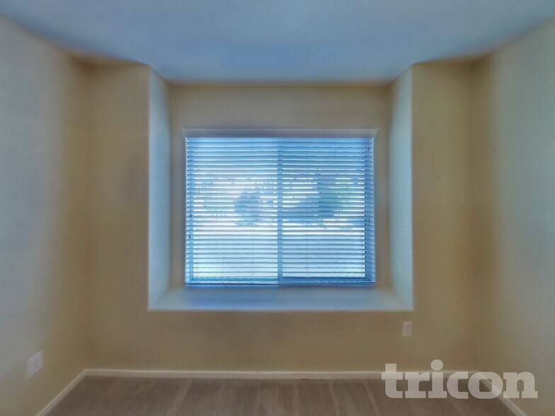 Building Photo - 9155 Wine Cellar Ave