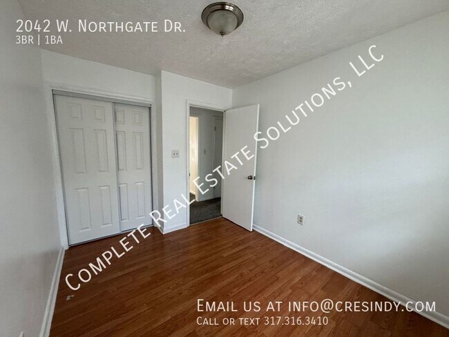 Building Photo - 2042 W Northgate Dr