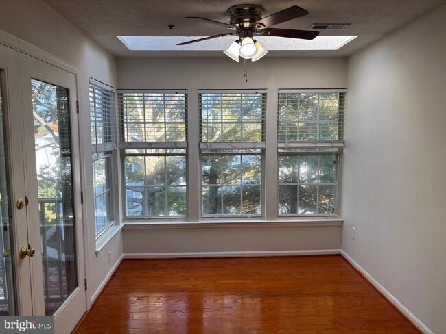 Building Photo - 1403 Sage Ln