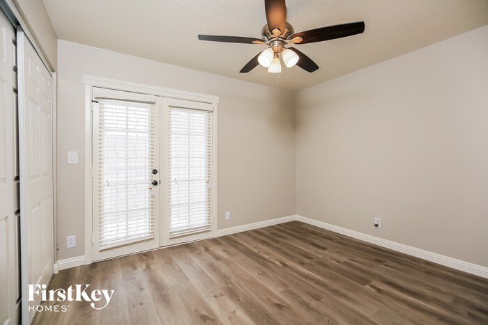 Building Photo - 1113 Passion Flower Cir