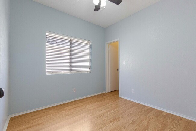 Building Photo - 504 Purple Sage Dr