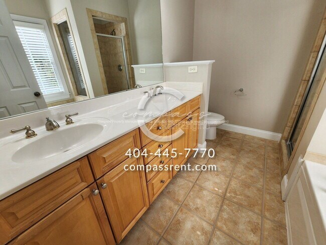 Building Photo - 12020 Stonebrook Cv