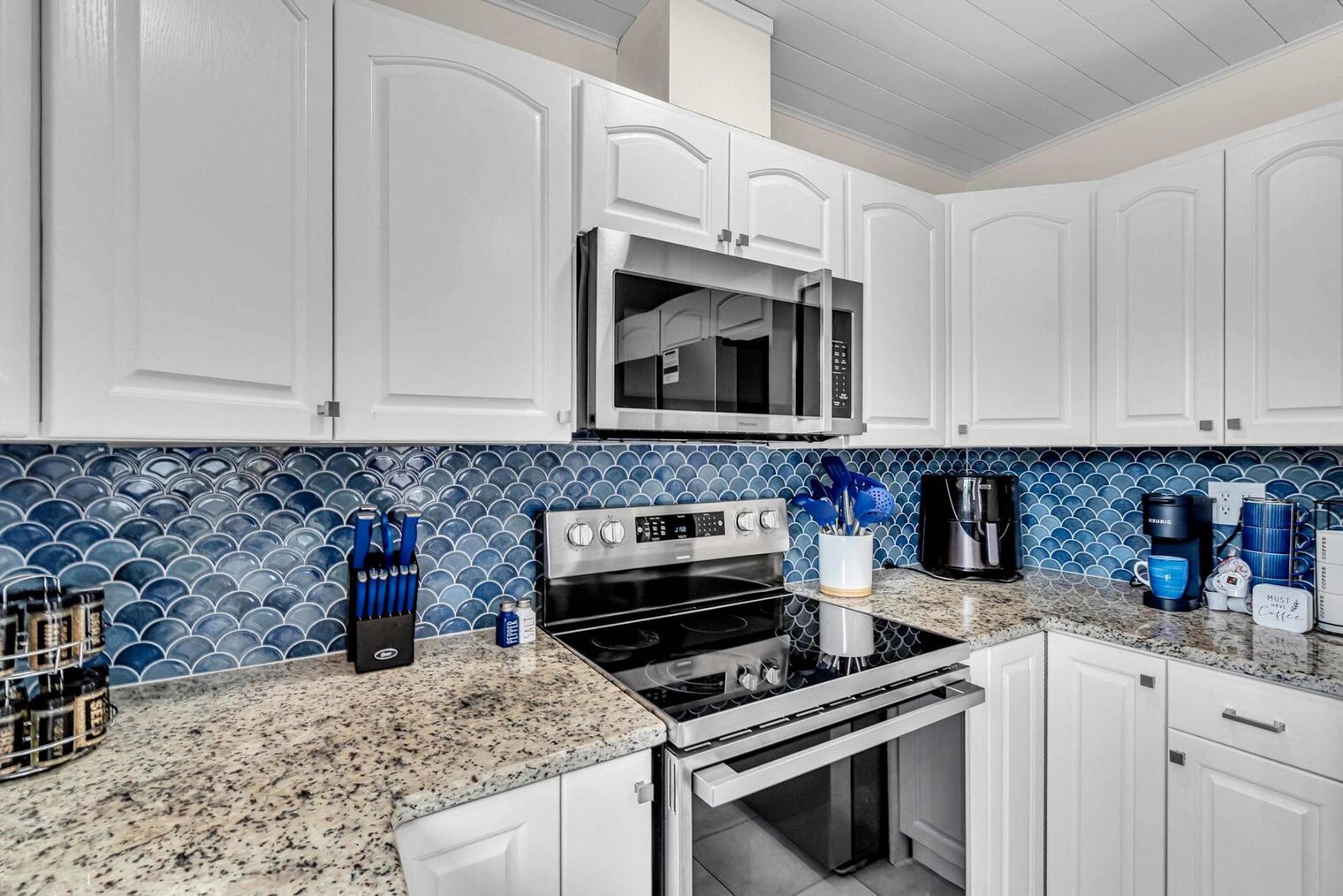 Building Photo - 7220 Arcturas Dr