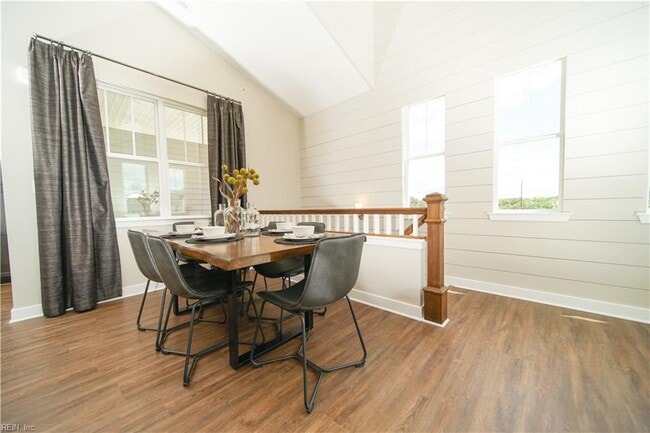 Building Photo - 312 Fishers Ct