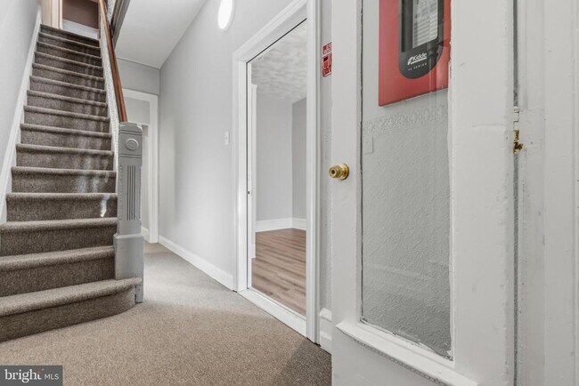 Building Photo - 3545 N 11th St