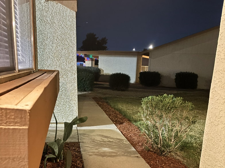 Building Photo - 13327 N 26th Ave