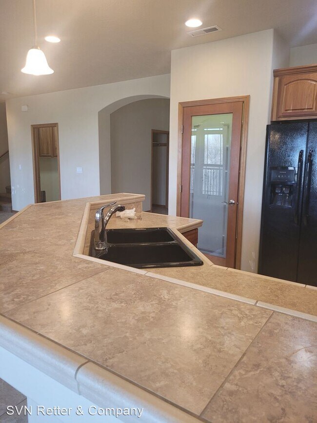 Building Photo - 2 br, 2 bath House - 3121 W 30th Ave, A-102