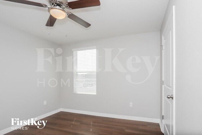 Building Photo - 522 Calico Scallop St