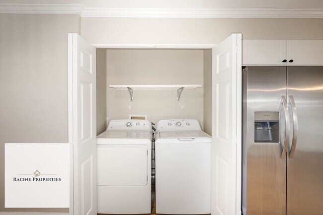 Building Photo - Charming Three Bedroom in Greer, SC