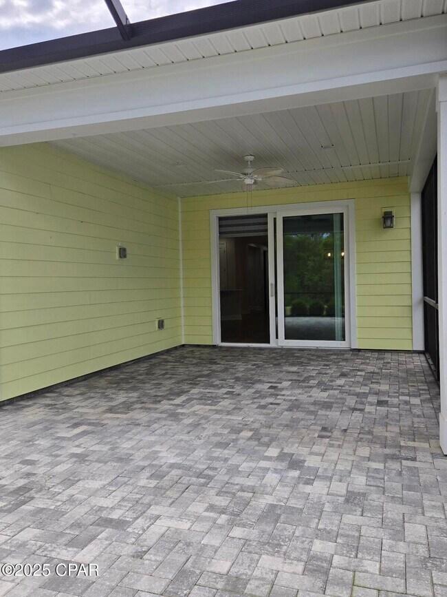 Building Photo - 8571 Island Breeze Ave