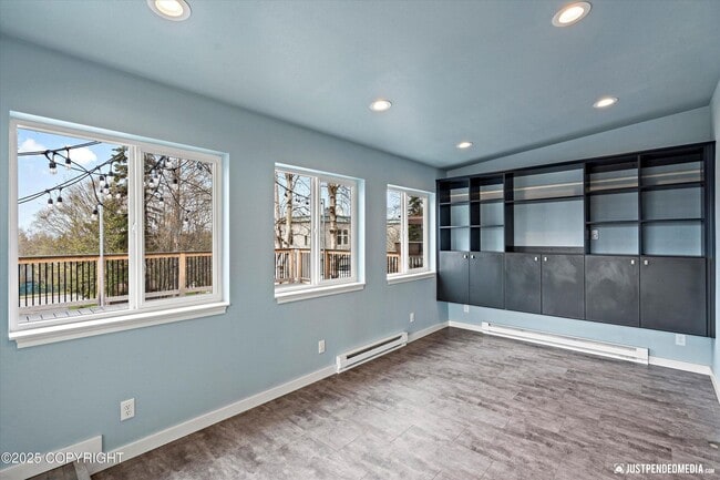 Building Photo - 1334 K St