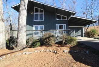 Building Photo - 9240 Nova Dr