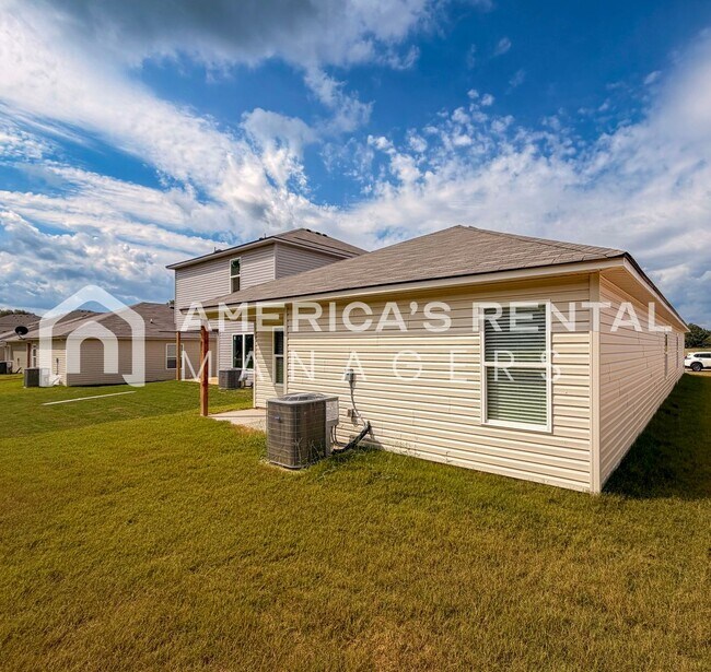 Building Photo - MOVE IN SPECIAL! Home For Rent in Cullman, AL! Available to View with 48 Hours Notice!