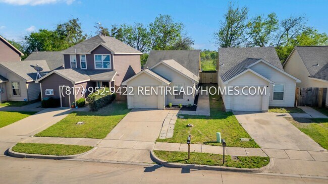 Building Photo - 1508 Pine Ln