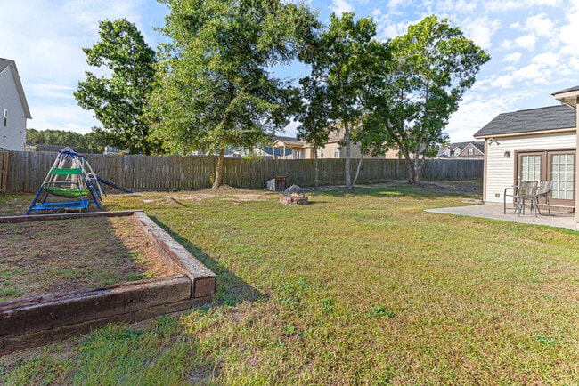 Building Photo - 130 Blue Chip Ct