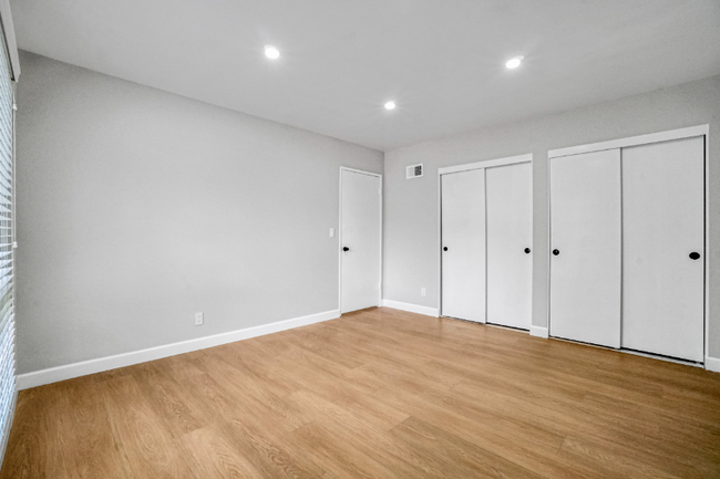 Building Photo - 3974 Tarrytown Ln