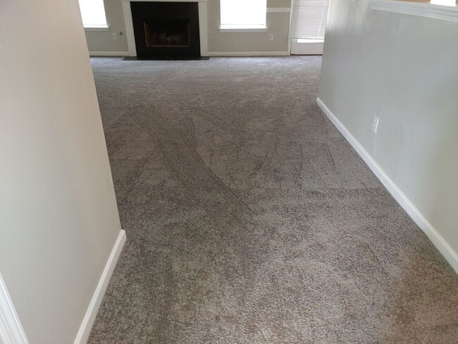 Building Photo - Newer Home For Rent 2 Story - Just Like Br...