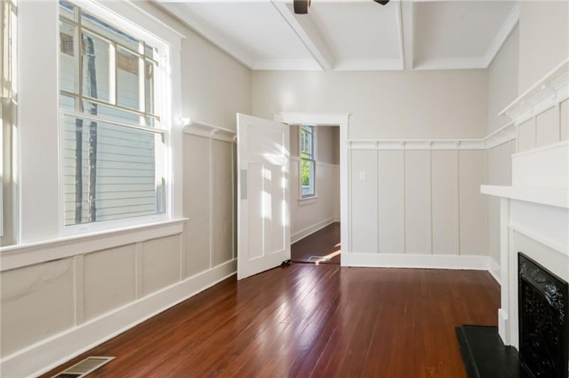 Building Photo - 7711 Sycamore St