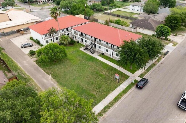 Building Photo - 1105 W Stubbs St