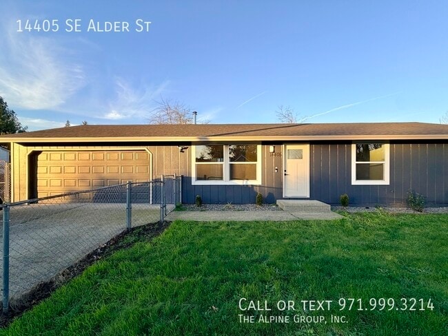 Building Photo - 14405 SE Alder St