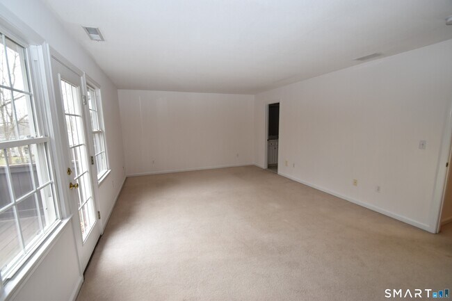 Building Photo - 109 Overshot Dr