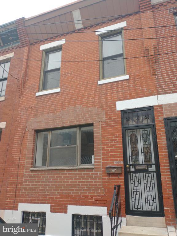 Building Photo - 1849 S Carlisle St