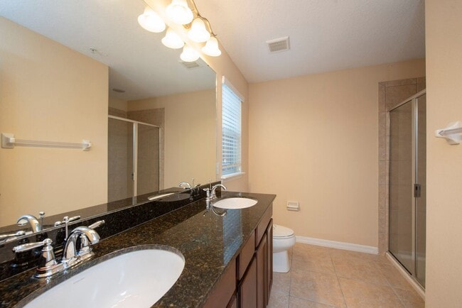 Building Photo - Nice 3/2.5 Townhouse with Garage in Lake N...