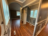 Building Photo - 3813 Fernside Rd