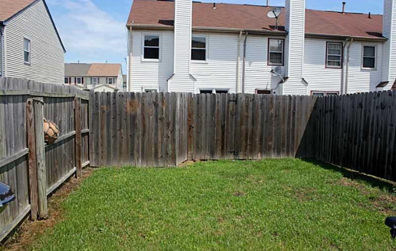 Building Photo - 1374 Battleford Dr