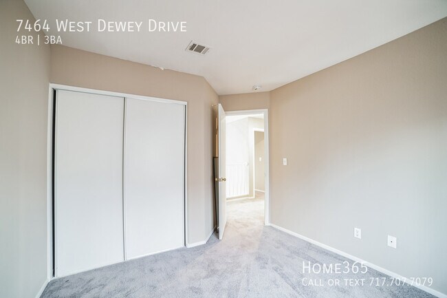 Building Photo - Stunning 4 bedroom, 2.5 bathroom home in L...