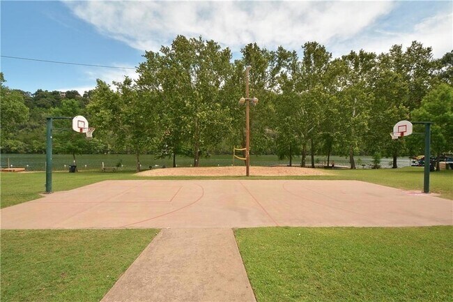 Building Photo - 1300 Lipan Trail