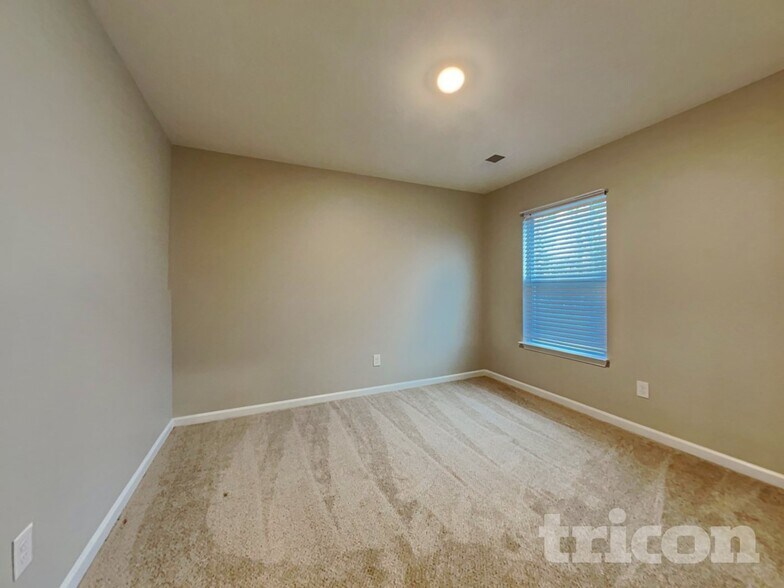 Building Photo - 1059 Summerlin Trl