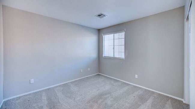 Building Photo - Charming 3-Bedroom Two-Story Home with Balcony & Modern Touches!