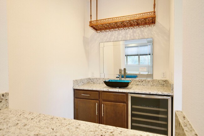 Building Photo - 10822 Mobberley Cir