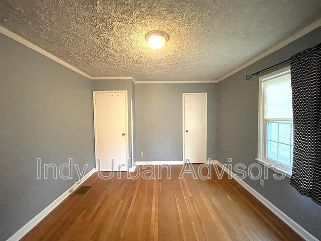 Building Photo - 5830 Ralston Ave