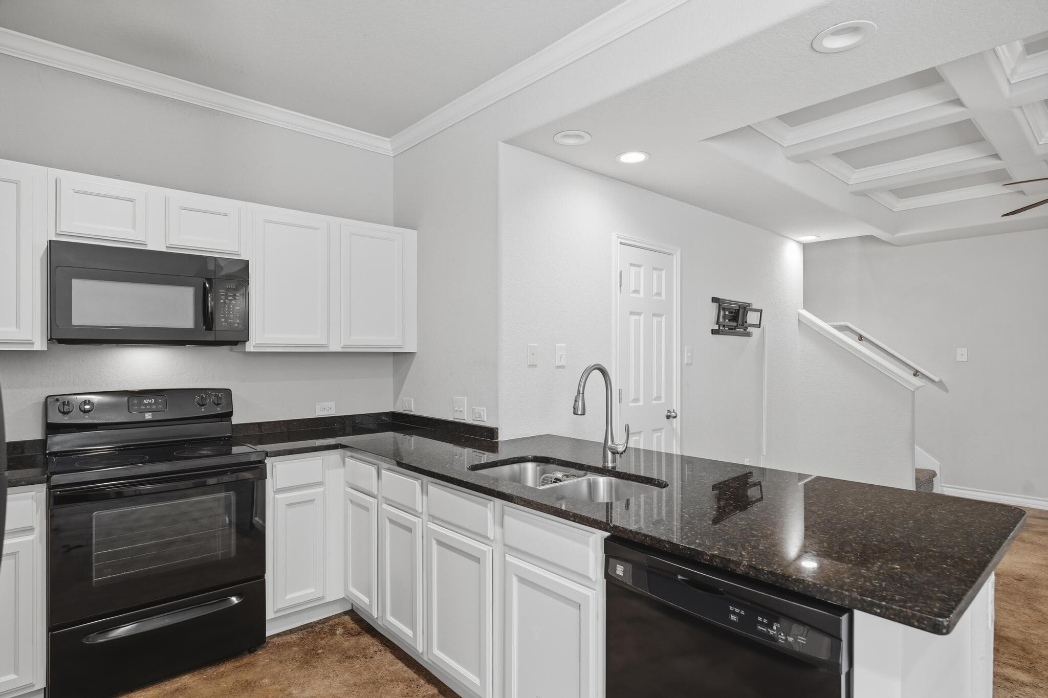 Building Photo - 16906 Spirit Brk