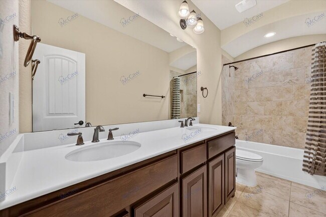 Building Photo - 409 Rossville Dr