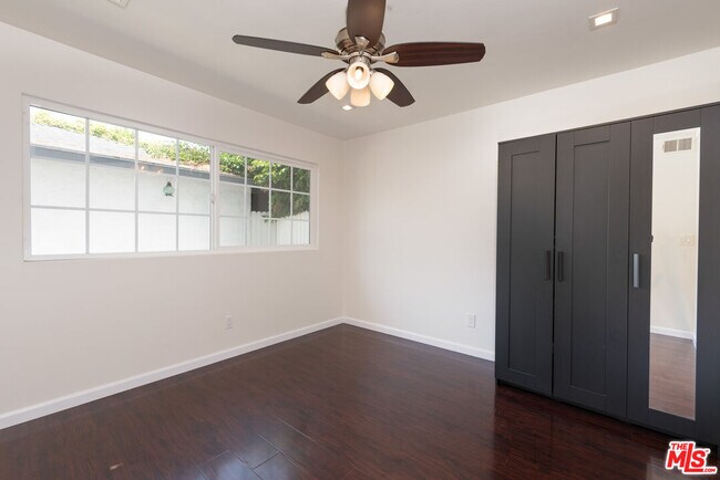 Building Photo - 3026 Inglewood Blvd