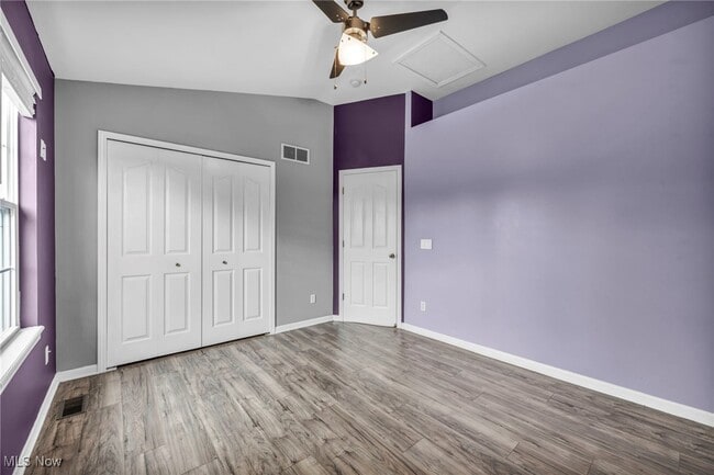 Building Photo - 10375 Kerwick Ct