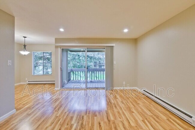 Building Photo - 505 Cypress Point Dr