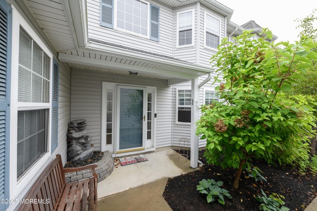 Building Photo - 75 Mckinley Dr