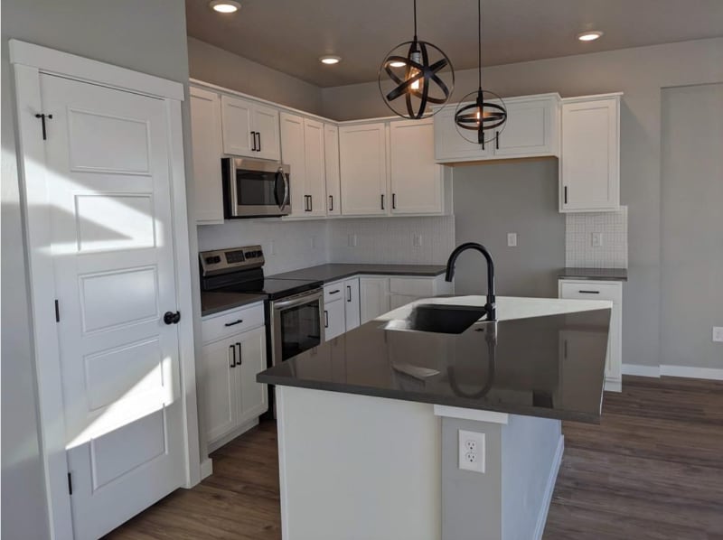 Building Photo - 1733 S Seagrass Ave