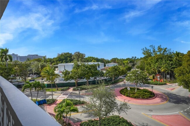 Building Photo - 4141 Nautilus Dr