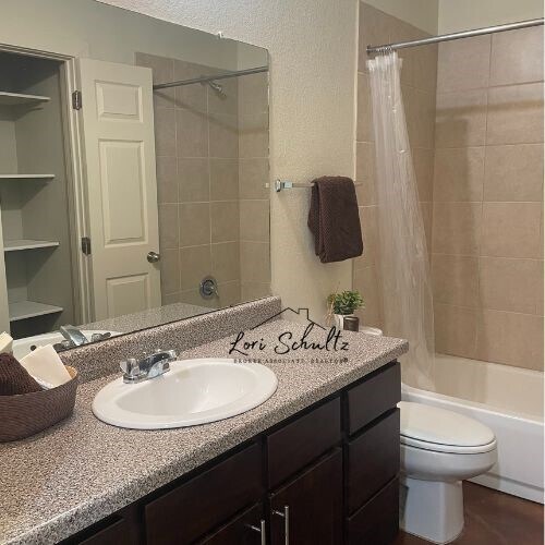 Building Photo - 790 E Boundary St