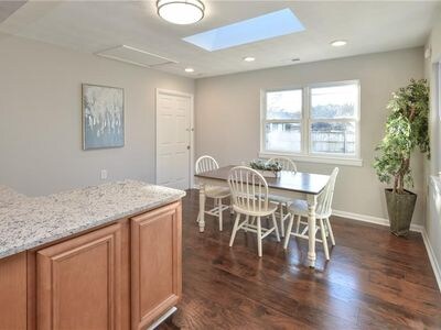 Building Photo - 4404 Greendell Rd