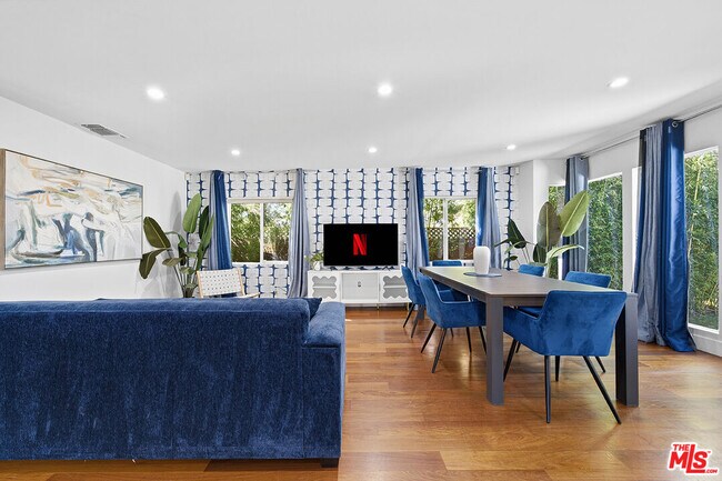 Building Photo - 1610 S Hayworth Ave