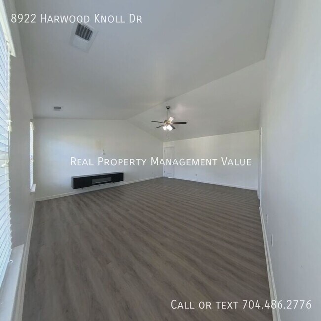 Building Photo - 8922 Harwood Knoll Dr