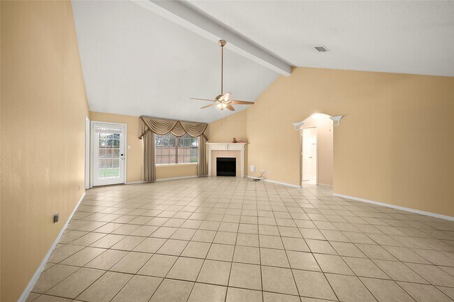 Building Photo - 1511 Brook Grove Dr