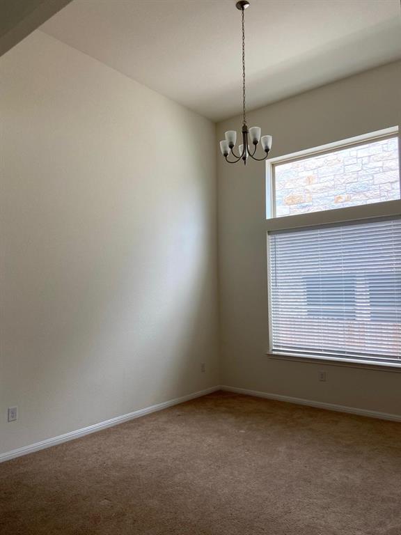 Building Photo - 2918 Zelma Dr